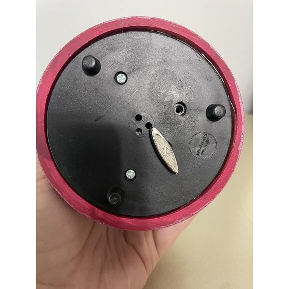 Disney Cinderella Musical Christmas Snow Globe – “We Wish You a Merry Christmas” - Picture 8 of 9